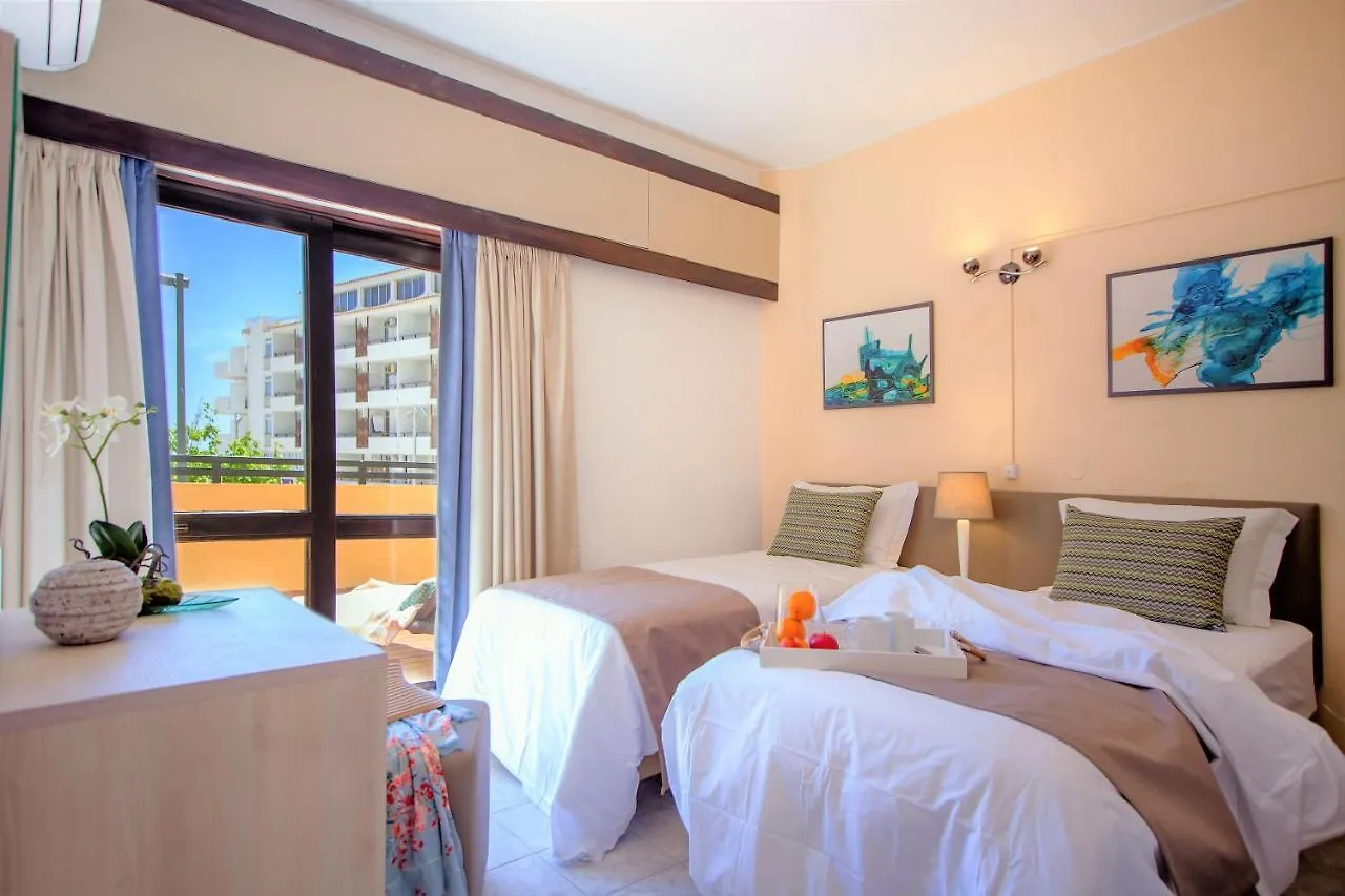 Aparthotel Turial Old Town Ocean View Albufeira