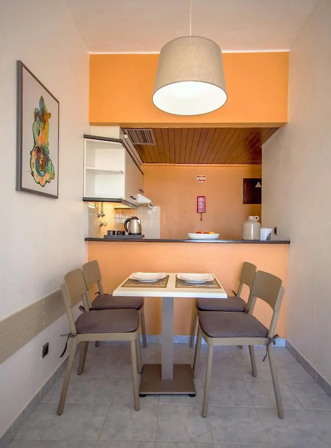 Aparthotel Turial Old Town Ocean View Albufeira