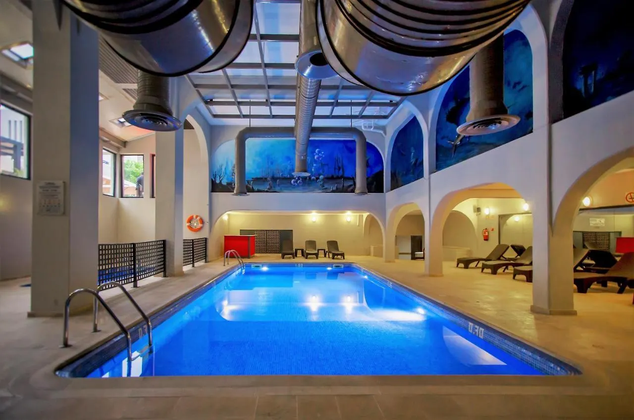 Turial Old Town Ocean View Aparthotel Albufeira 3*,