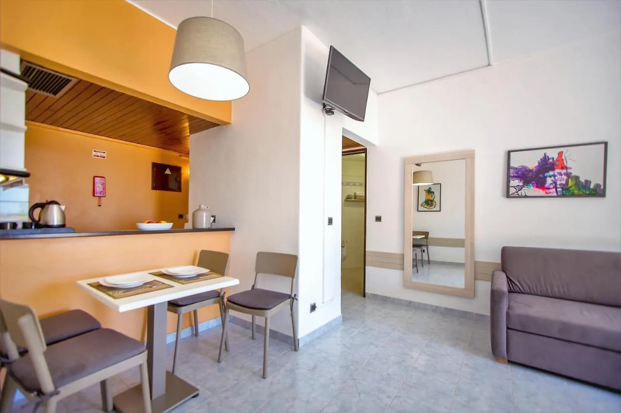 Turial Old Town Ocean View Aparthotel Albufeira 3*,