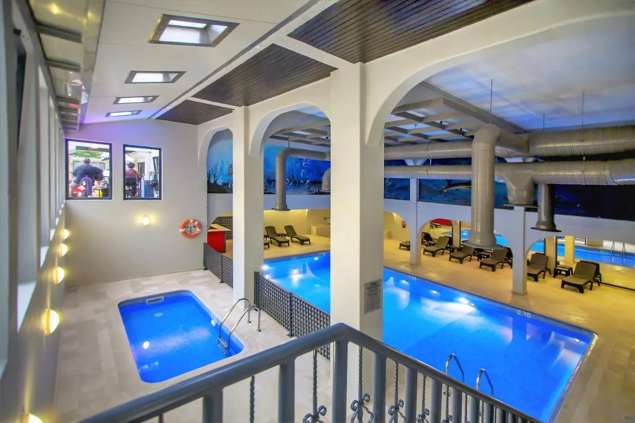 Turial Old Town Ocean View Aparthotel Albufeira