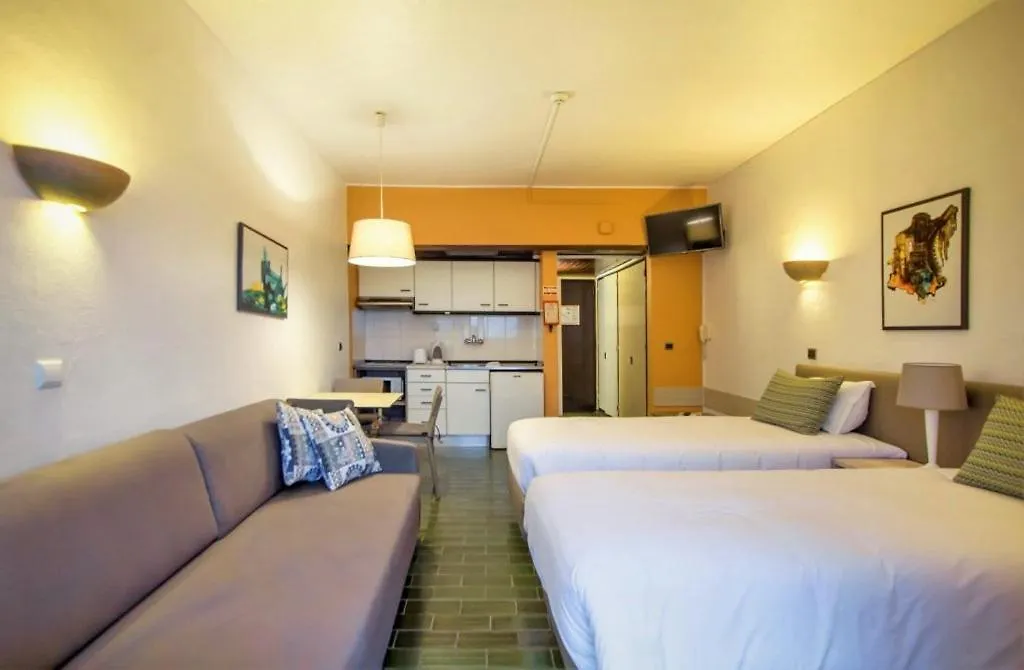 Turial Old Town Ocean View Aparthotel Albufeira