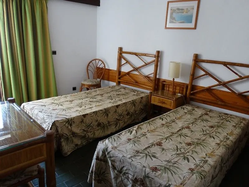 Turial Old Town Ocean View Aparthotel Albufeira